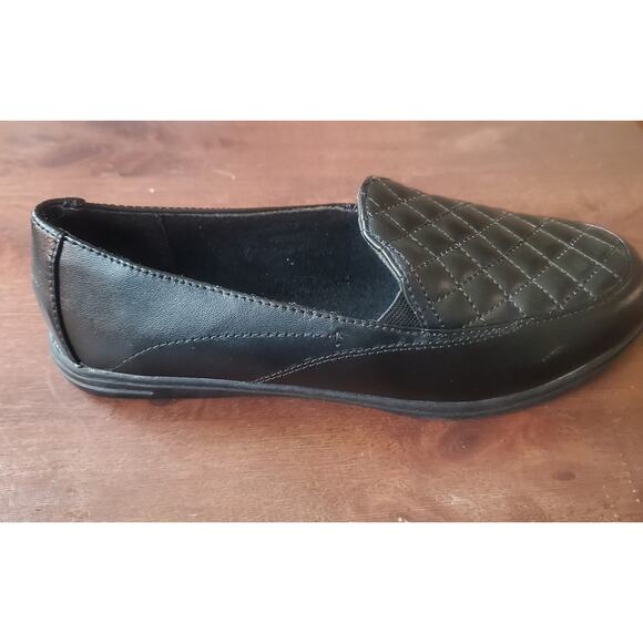 Vintage Mushrooms black quilted flats. 8.5 M New. Never worn. Comfort flats. - Picture 3 of 6